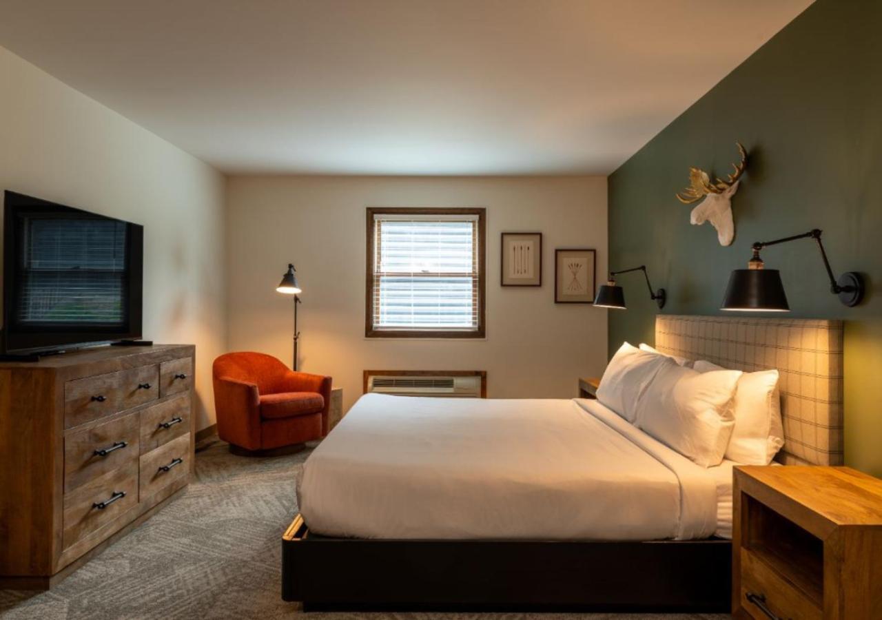 Lodge At Schroon Lake Exteriör bild