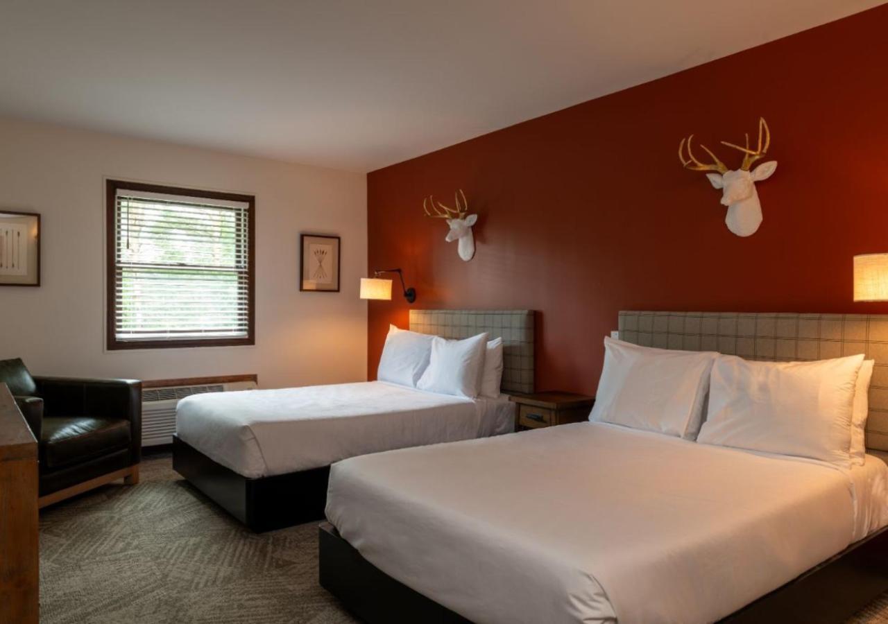 Lodge At Schroon Lake Exteriör bild