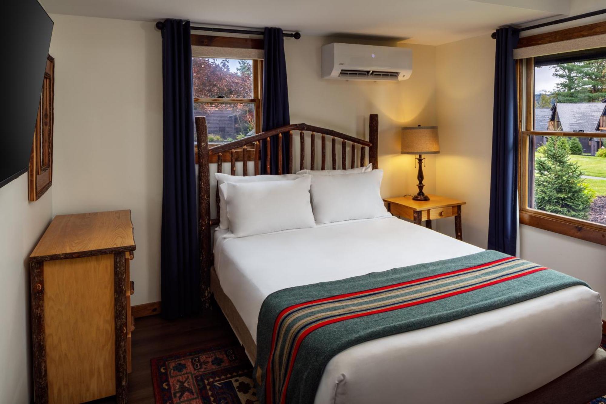 Lodge At Schroon Lake Exteriör bild